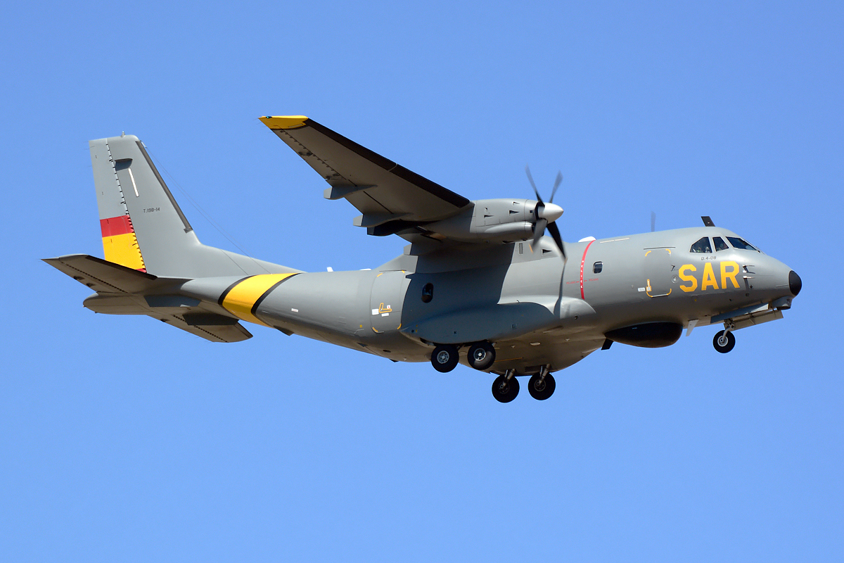 T.19B-14 · CASA CN-235-100M · (LPA / GCLP)