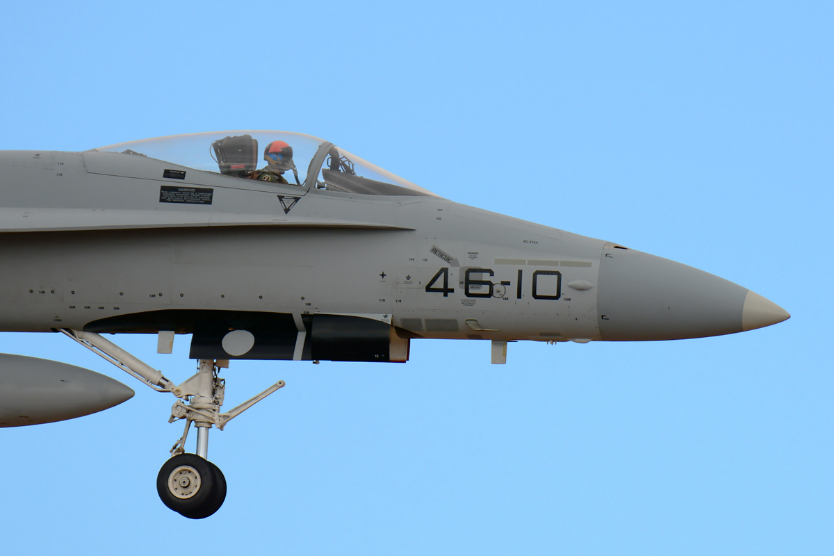 C.15-82 / 46-10 McDonnell Douglas F/A-18A+ Hornet