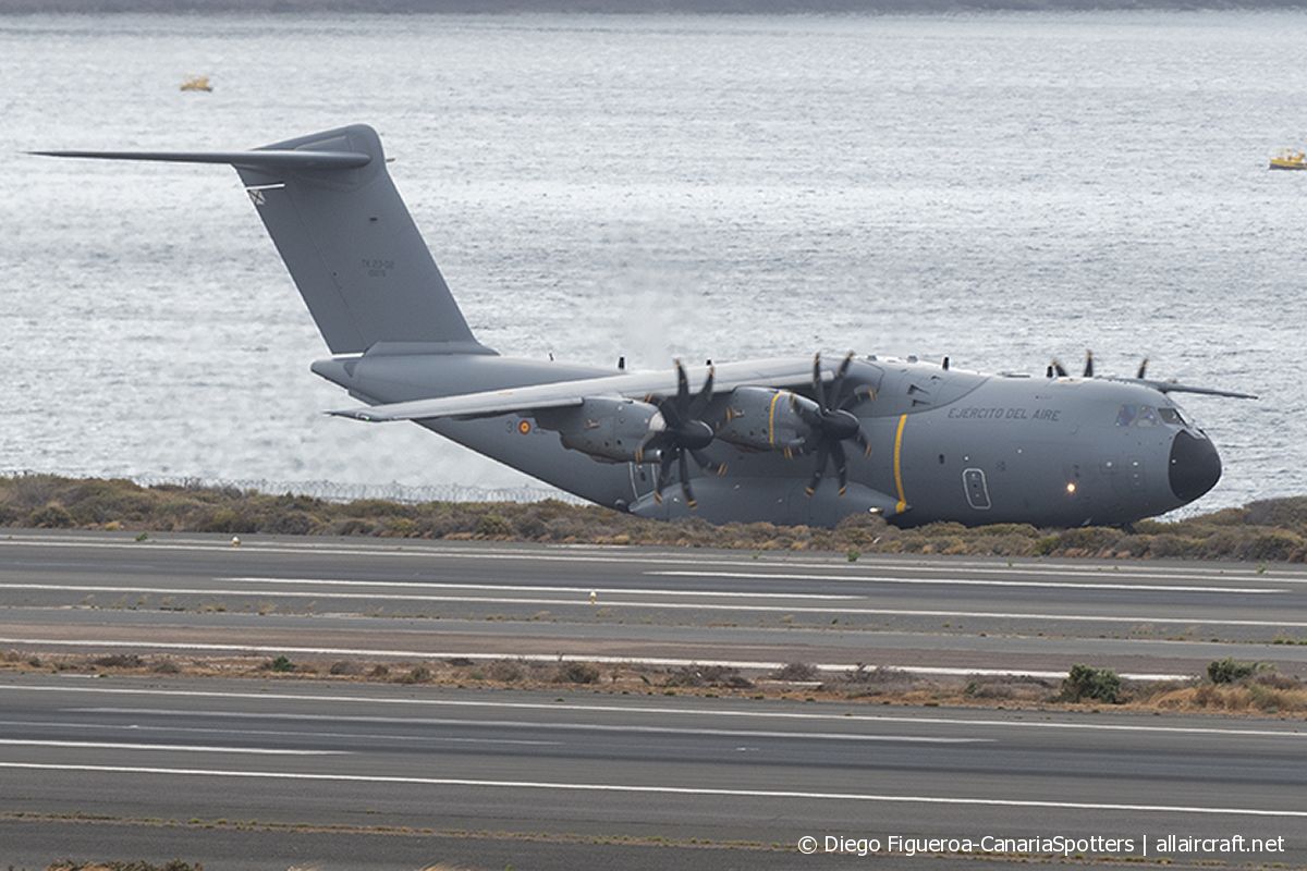 TK.23-02 (070) 2017 Airbus A400M-180