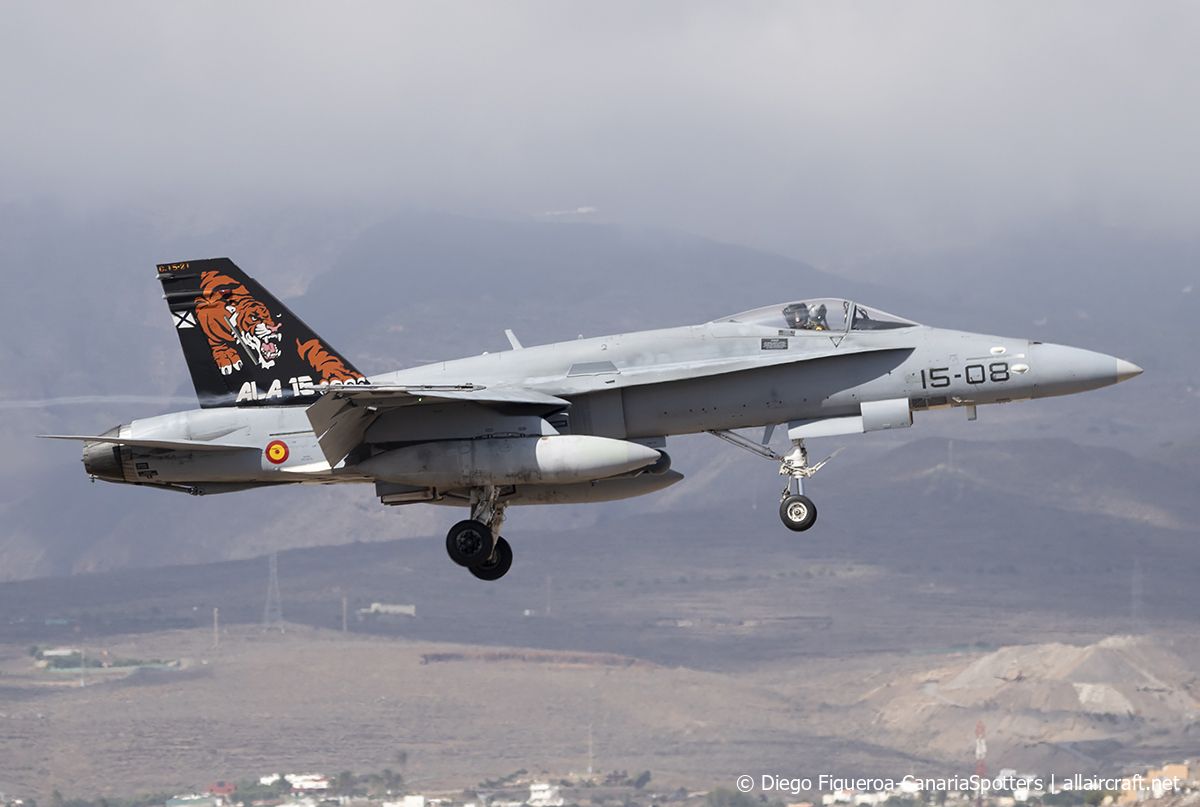 C.15-21 / 15-08 McDonnell Douglas EF-18A Hornet