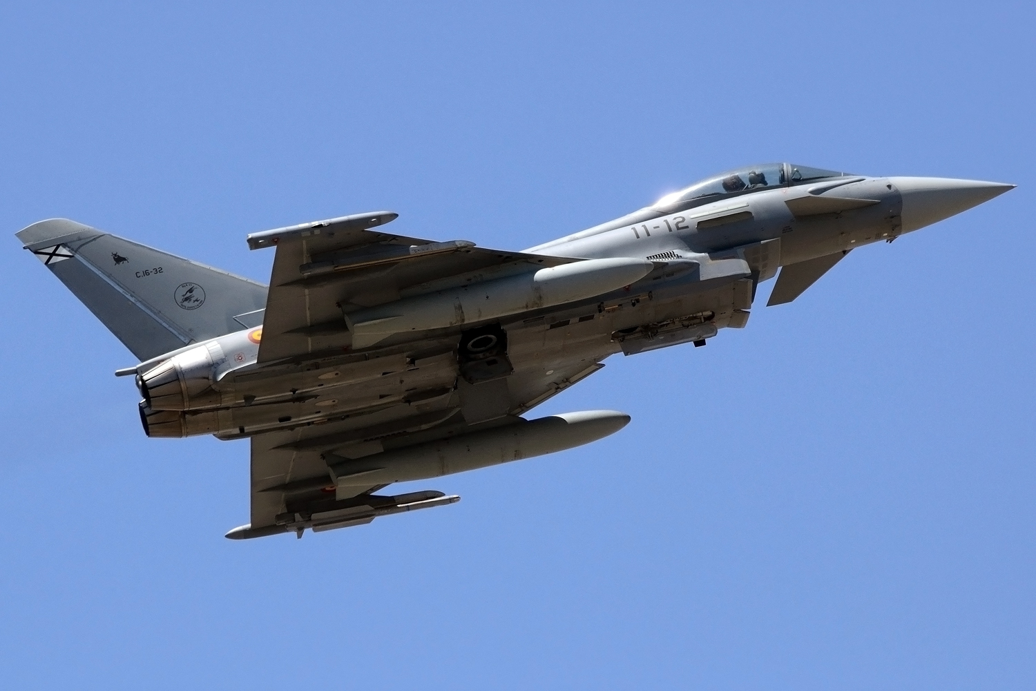 C.16-32 · Eurofighter EF-2000 Typhoon · (LPA / GCLP)
