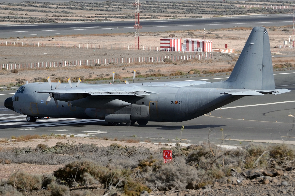 TL.10-01 / 31-01 Lockheed C-130H-30 Hercules