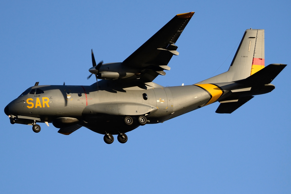 T.19B-14 · CASA CN-235-100M · (LPA / GCLP)