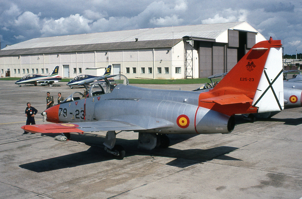 E.25-23 · CASA C-101EB Aviojet · (FFD / EGVA)