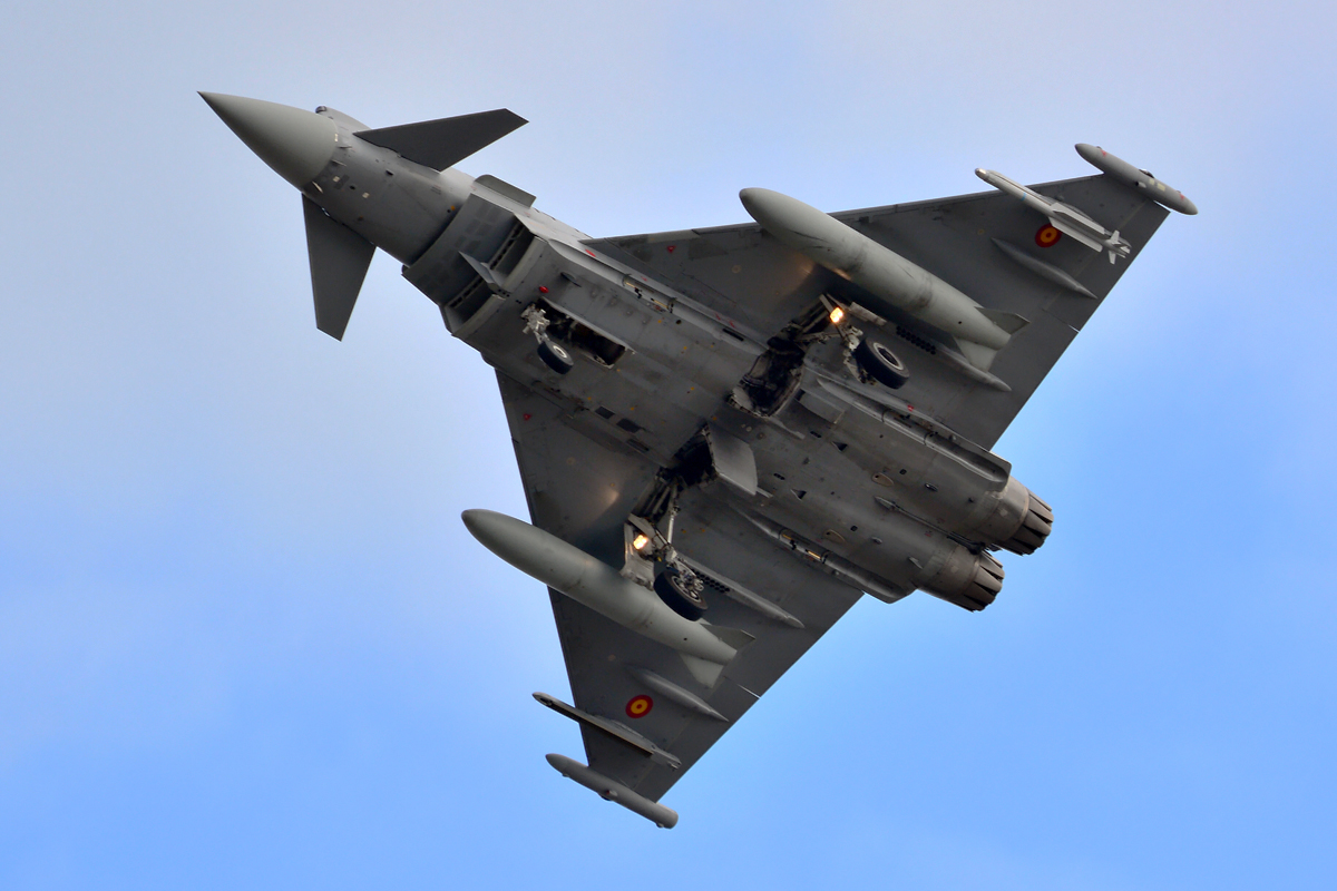 C.16-32 · Eurofighter EF-2000 Typhoon · (LPA / GCLP)