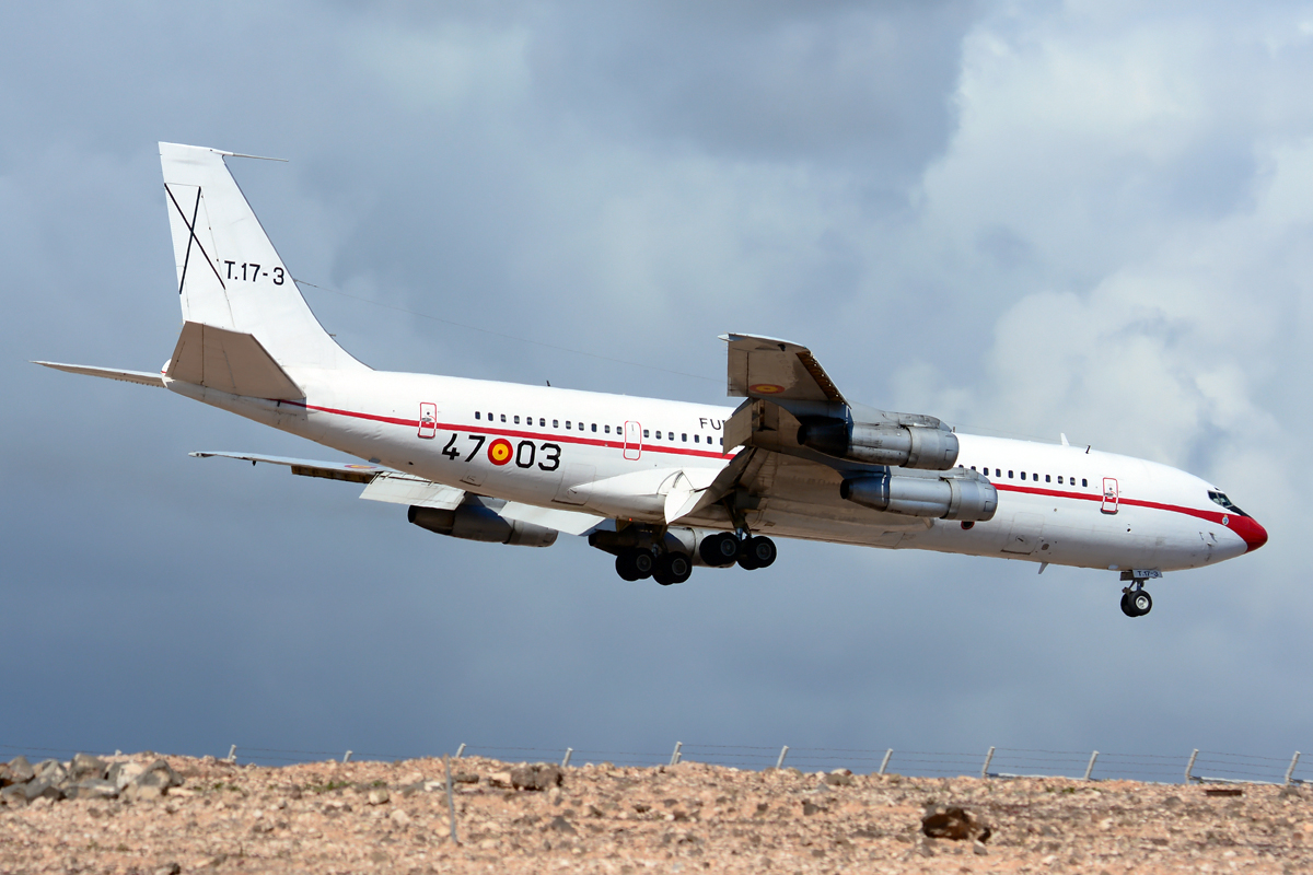T.17-3 · Boeing 707-368C(KC) · (LPA / GCLP)