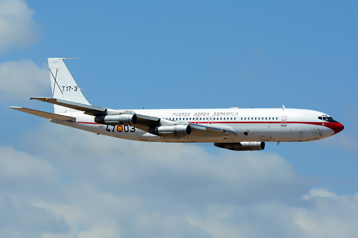 T.17-3 · Boeing 707-368C(KC) · (LPA / GCLP)