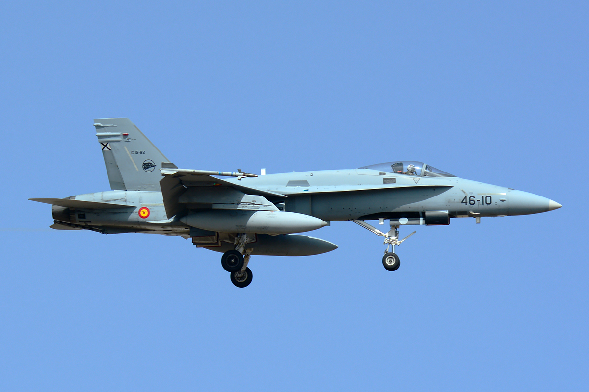 C.15-82 / 46-10 McDonnell Douglas F/A-18A+ Hornet