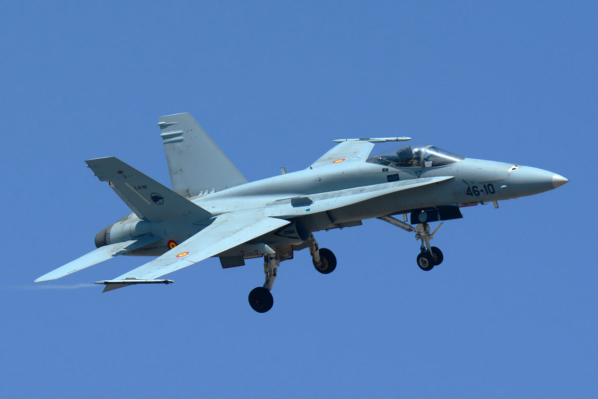 C.15-82 / 46-10 McDonnell Douglas F/A-18A+ Hornet