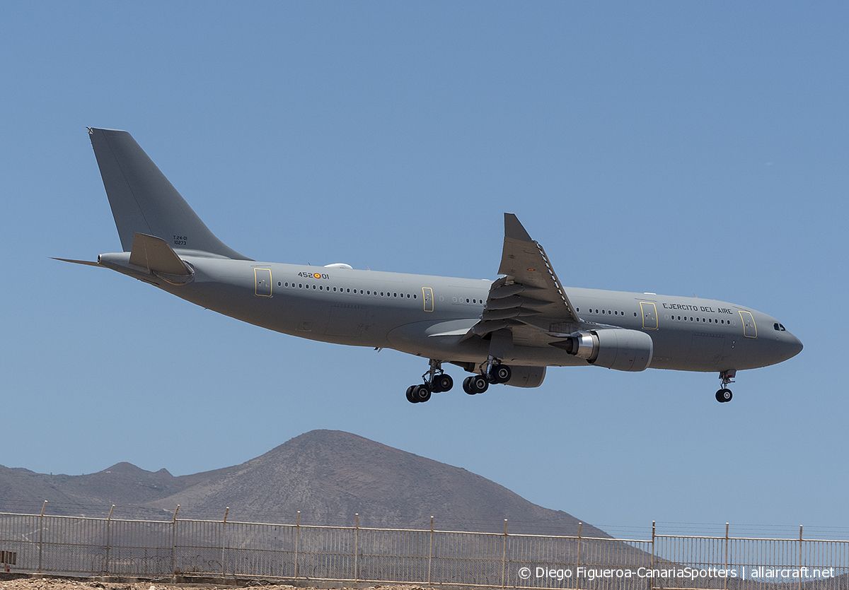 T.24-01 · Airbus A330-202 · (LPA / GCLP)