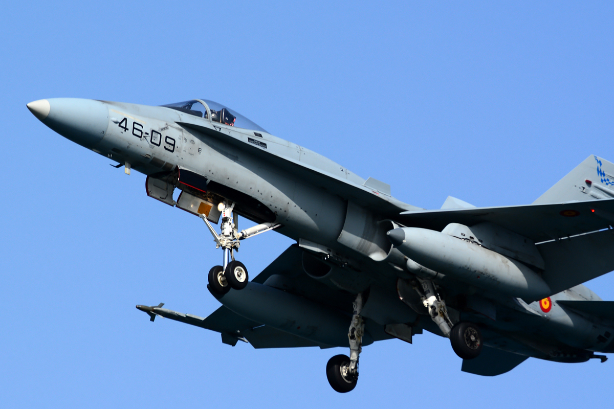 C.15-89 · McDonnell Douglas EF-18A Hornet · (LPA / GCLP)