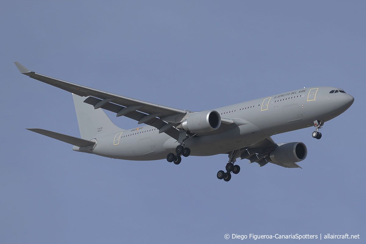 T.24-02 (1710) 2016 Airbus A330-202