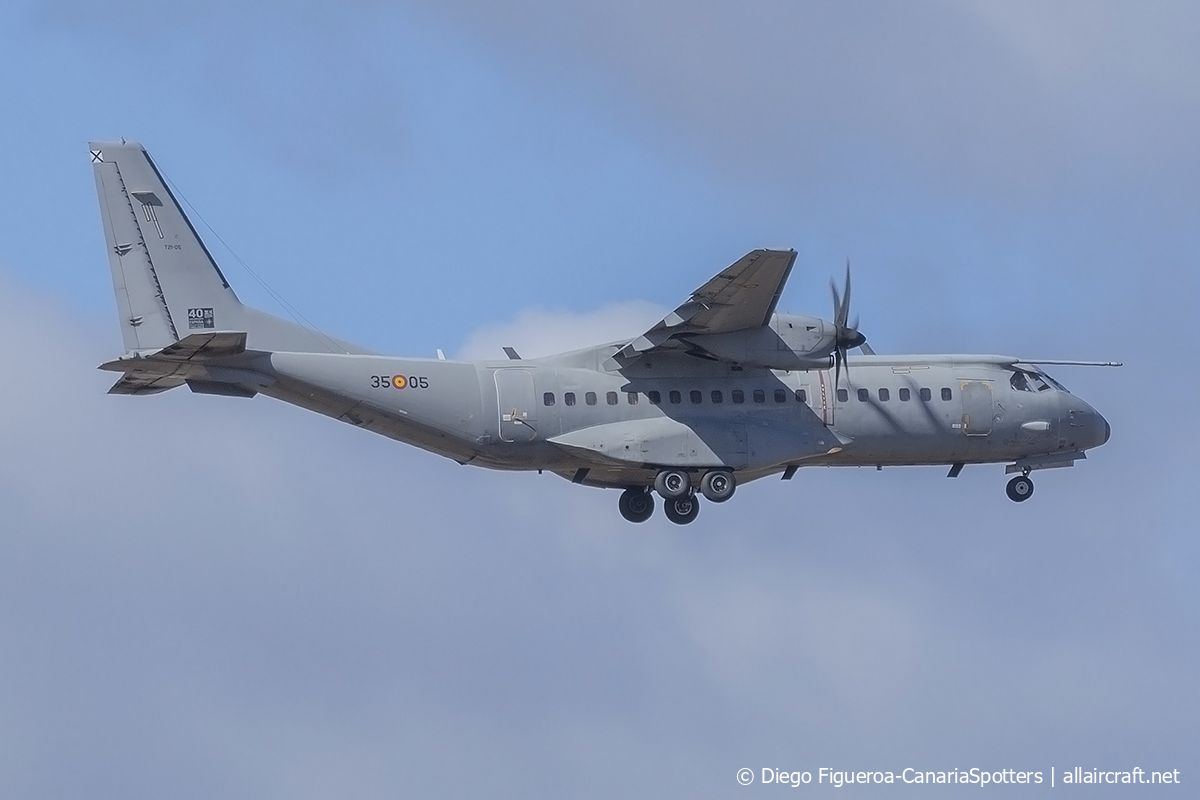 T.21-05 · CASA C-295M · (LPA / GCLP)