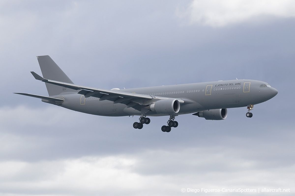 T.24-02 (1710) 2016 Airbus A330-202