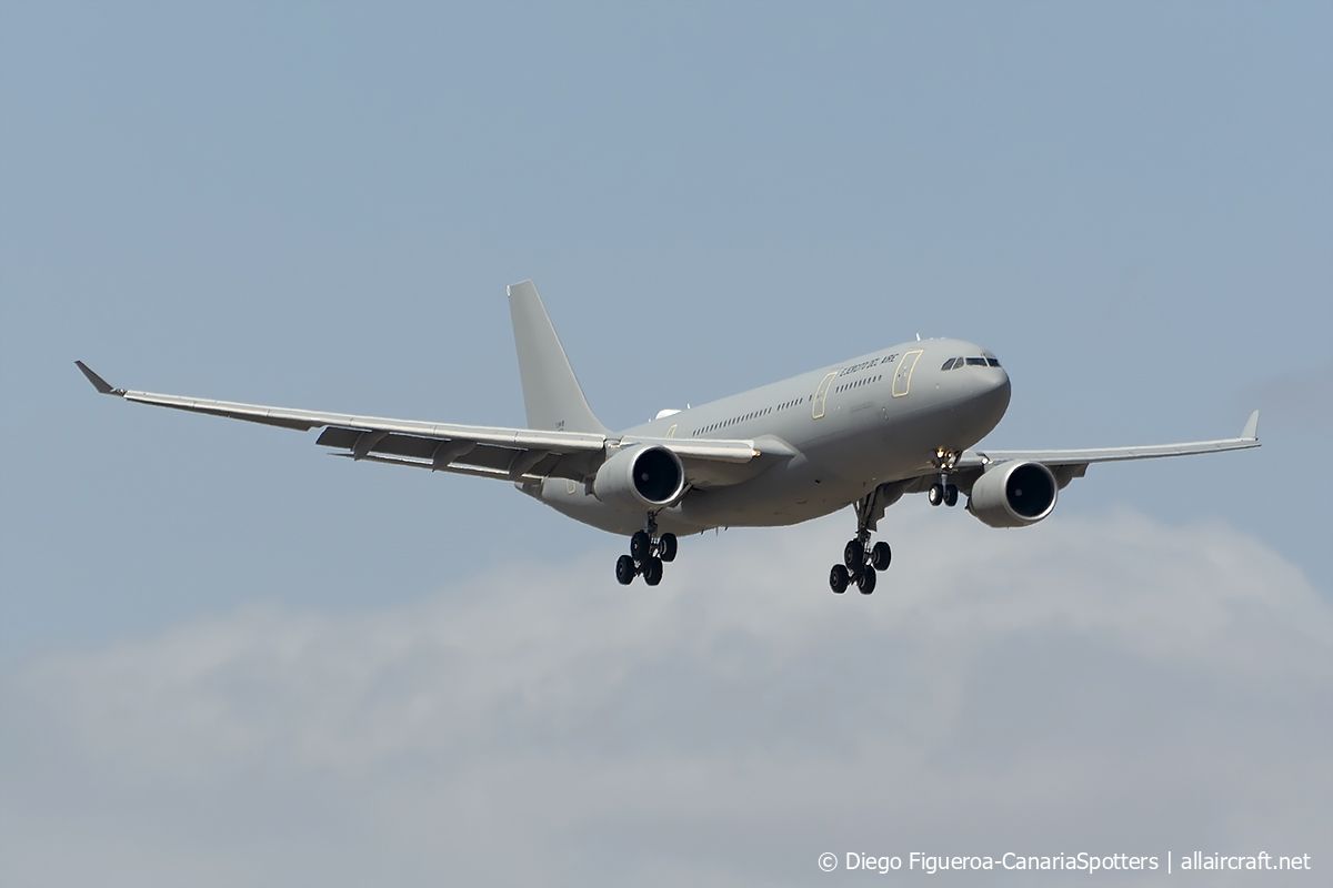 T.24-01 (1694) 2015 Airbus A330-202
