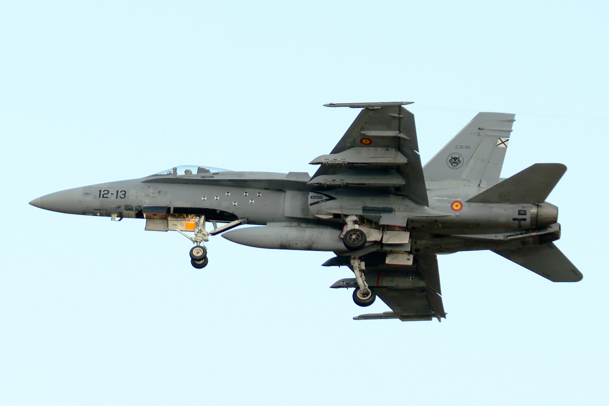 C.15-55 / 12-13 (0818/A575) Douglas F/A-18A Hornet
