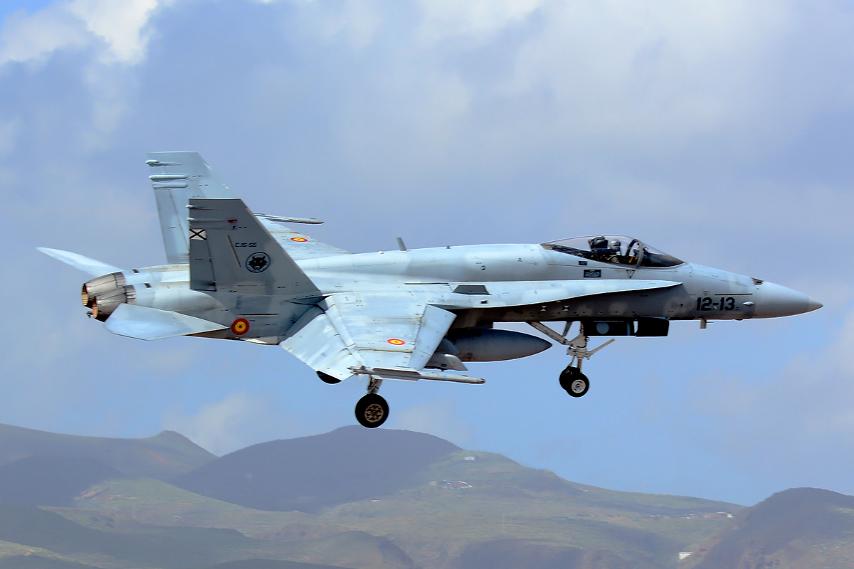C.15-55 · McDonnell Douglas F/A-18A Hornet · (LPA / GCLP)