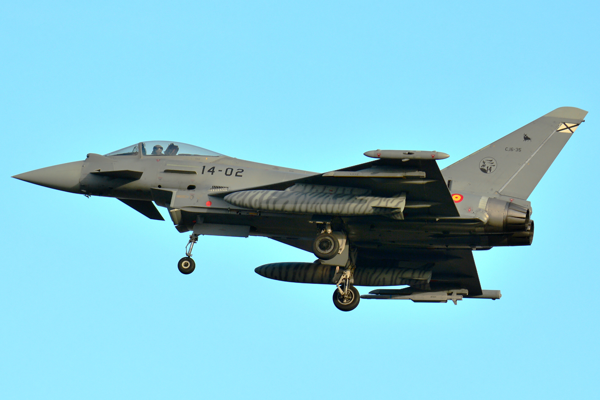 C.16-35 · Eurofighter EF-2000 Typhoon S · (LPA / GCLP)
