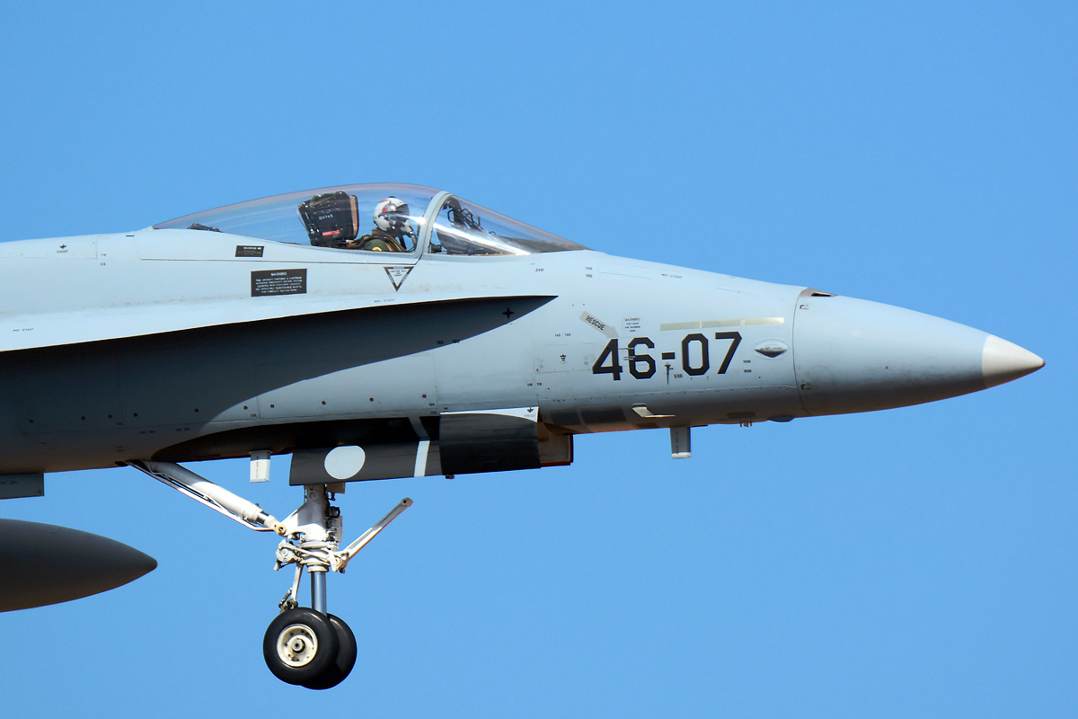 C.15-79 / 46-07 McDonnell Douglas EF-18A Hornet
