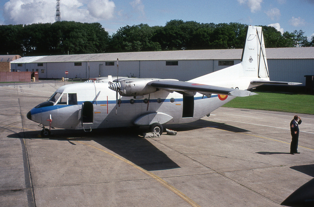 TE12B-40 · CASA C-212-100 Aviocar · (FFD / EGVA)