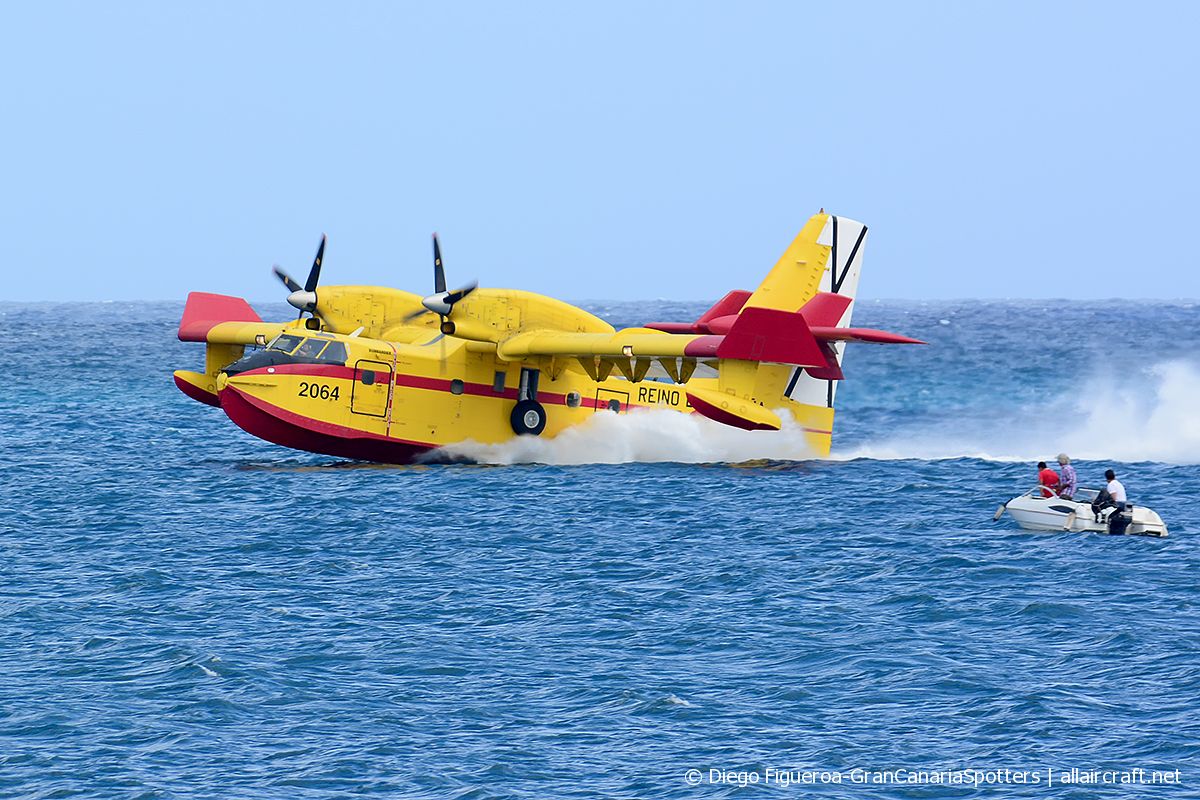 UD.14-01 / 43-31 Canadair CL-415 6B11