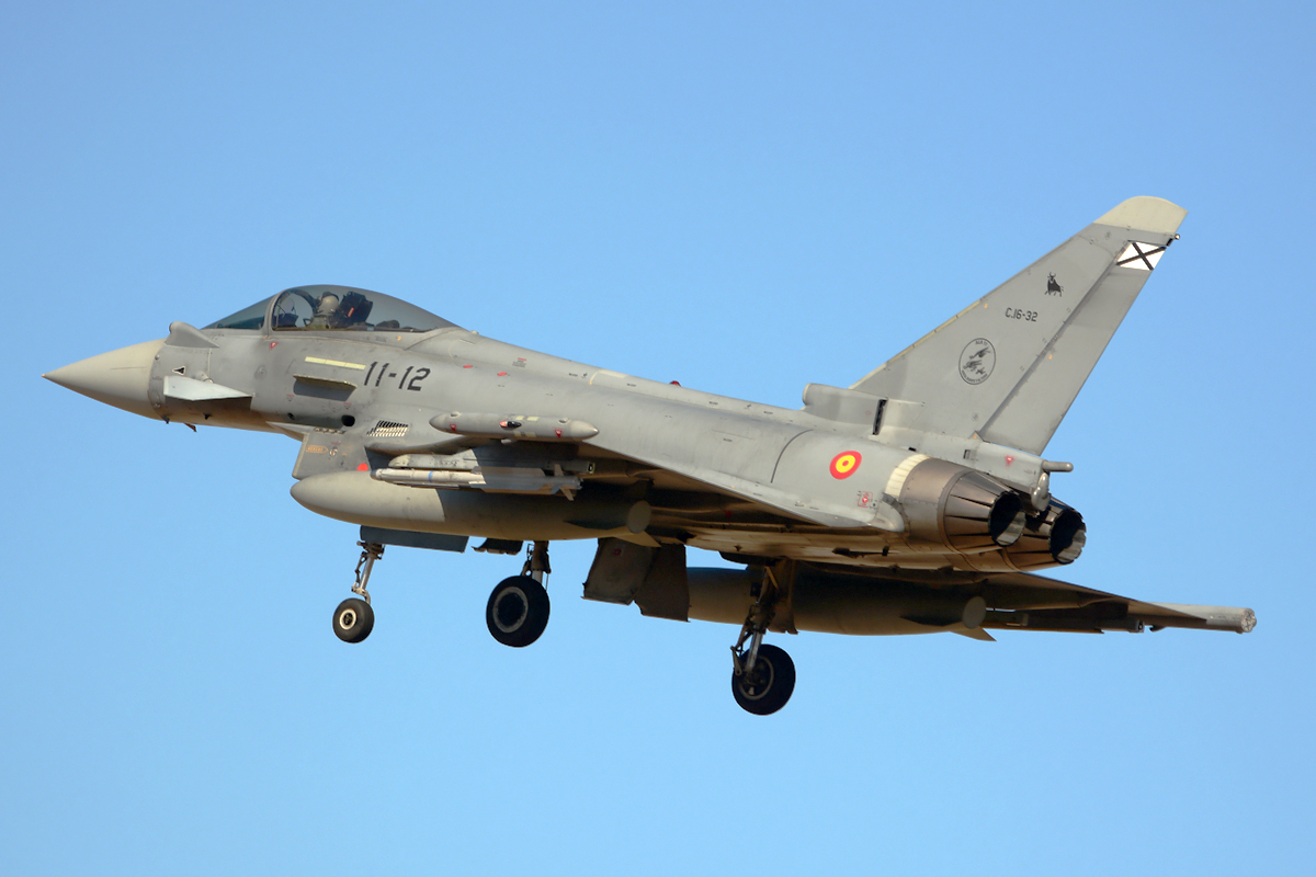 C.16-32 · Eurofighter EF-2000 Typhoon · (LPA / GCLP)