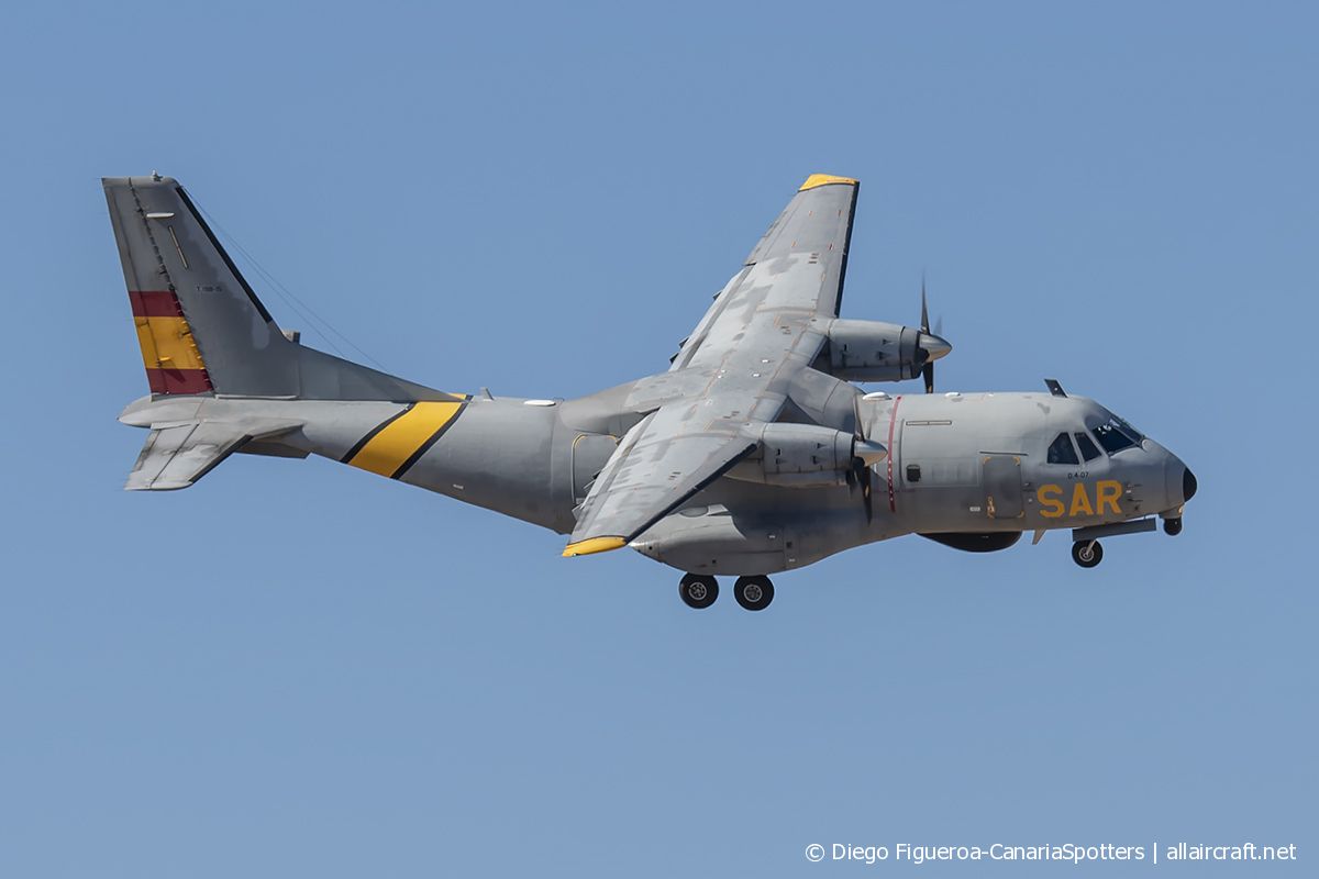 D.4-07 · CASA CN-235 MPA · (LPA / GCLP)