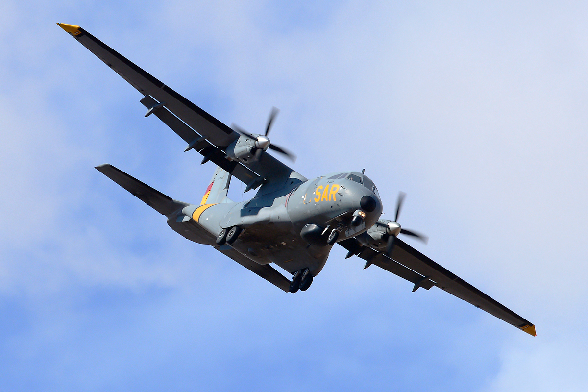 T.19B-09 · CASA CN-235-100M · (LPA / GCLP)