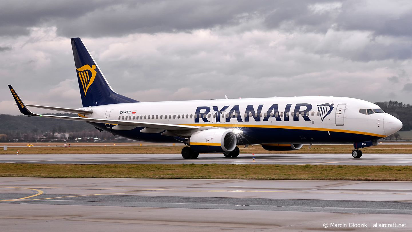 SP-RKB (44729) 2016 Boeing 737-8AS(WL)