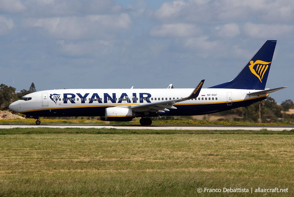 SP-RSF · Boeing 737-8AS(WL) · (MLA / LMML)