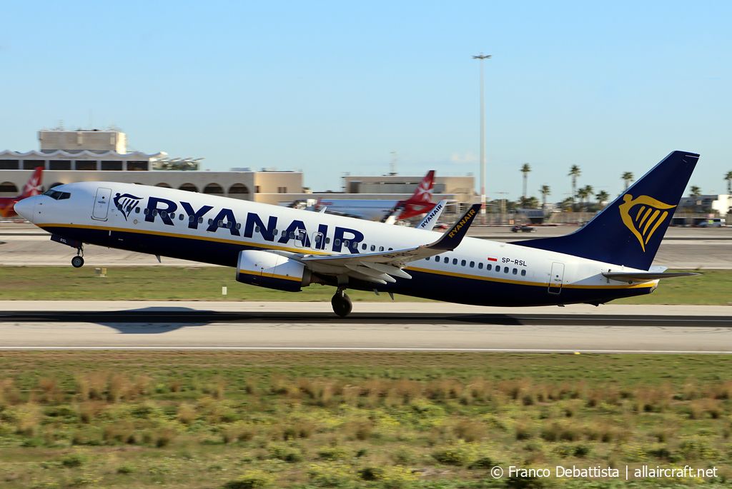 SP-RSL · Boeing 737-8AS(WL) · (MLA / LMML)