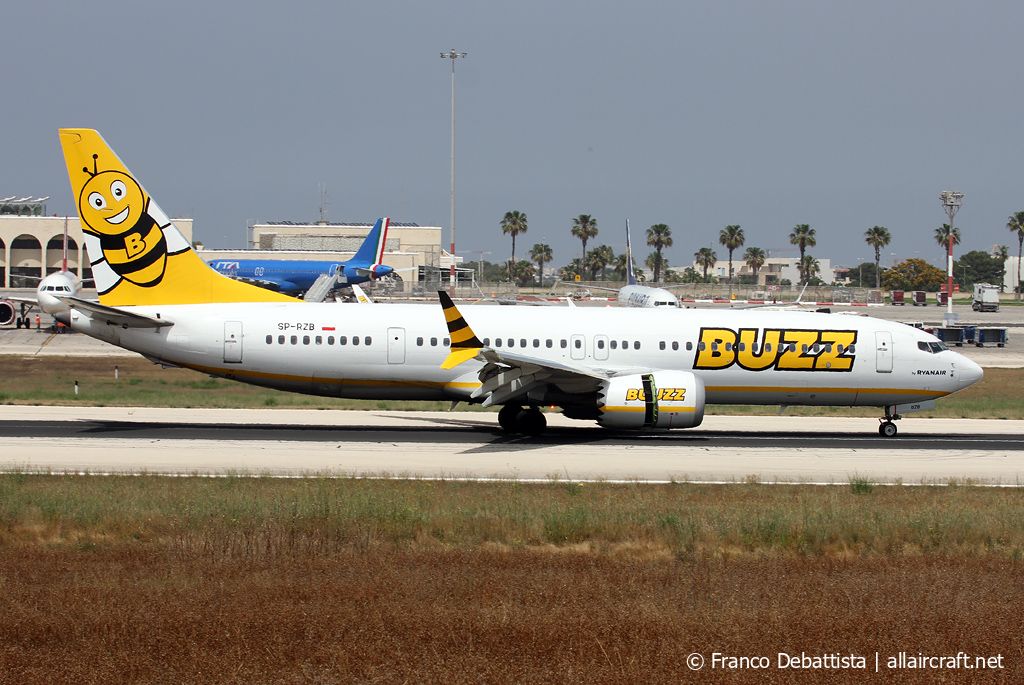 SP-RZB · Boeing 737-8200 MAX · (MLA / LMML)
