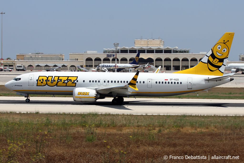 SP-RZD · Boeing 737-8200 MAX · (MLA / LMML)