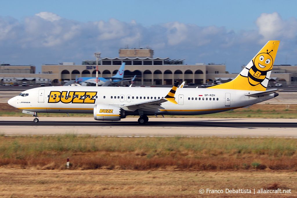 SP-RZH · Boeing 737-8200 MAX · (MLA / LMML)