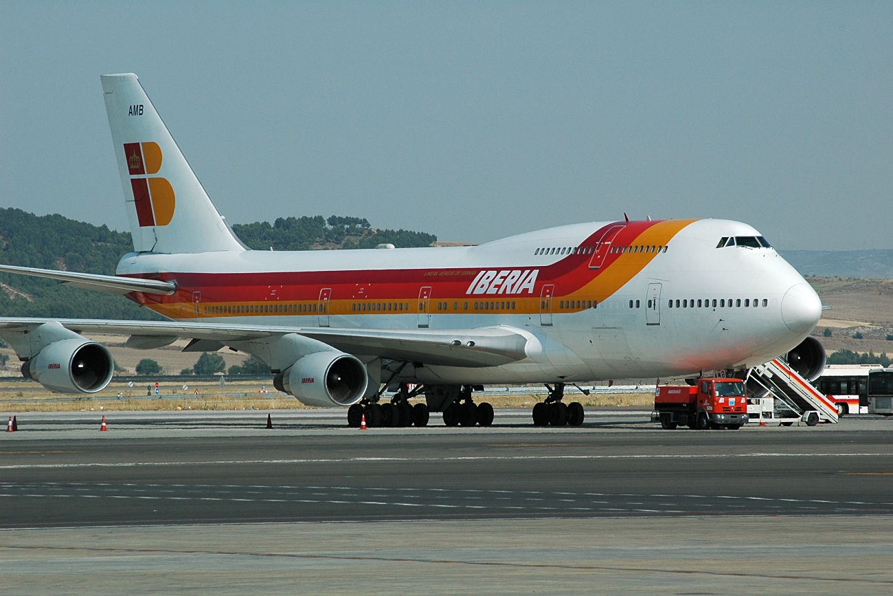 TF-AMB · Boeing 747-412 · (MAD / LEMD)