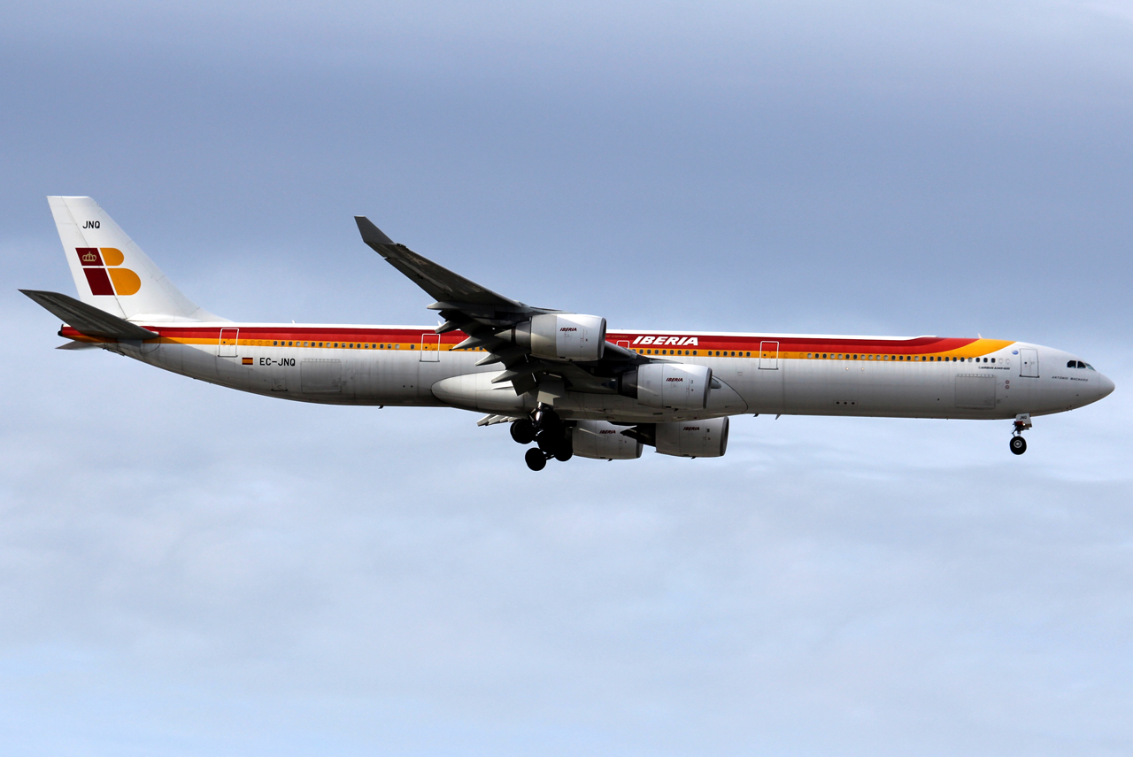 EC-JNQ · Airbus A340-642 · (MAD / LEMD)