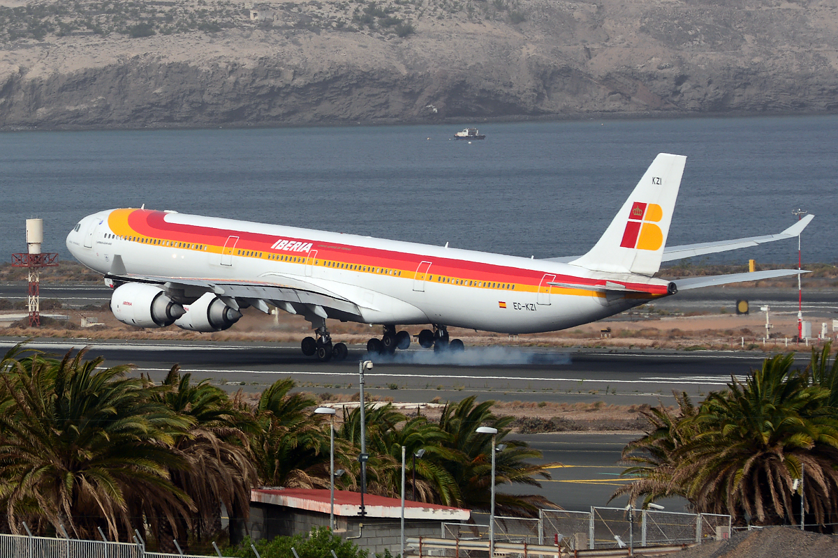 EC-KZI · Airbus A340-642 · (LPA / GCLP)