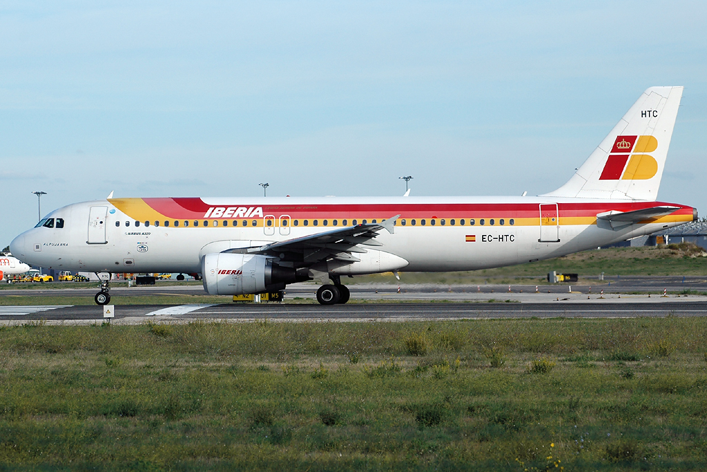 EC-HTC · Airbus A320-214 · (LIS / LPPT)