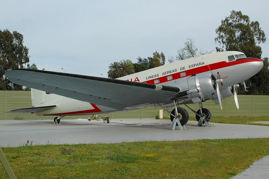 EC-ABC (17094) 1945 Douglas C-47B Skytrain