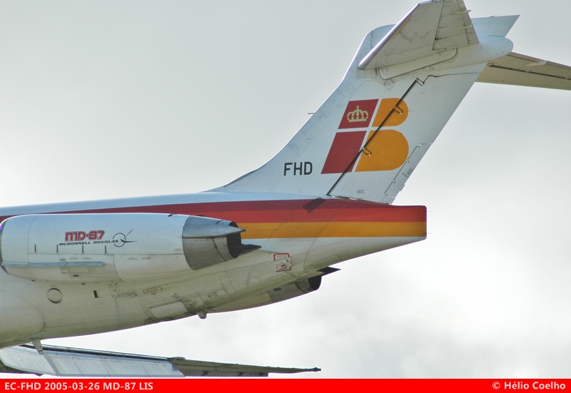 EC-FHD · McDonnell Douglas MD-87 · (LIS / LPPT)