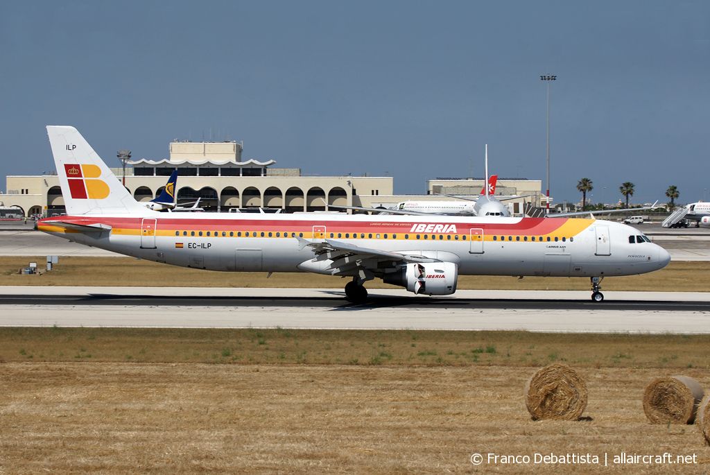 EC-ILP · Airbus A321-211 · (MLA / LMML)