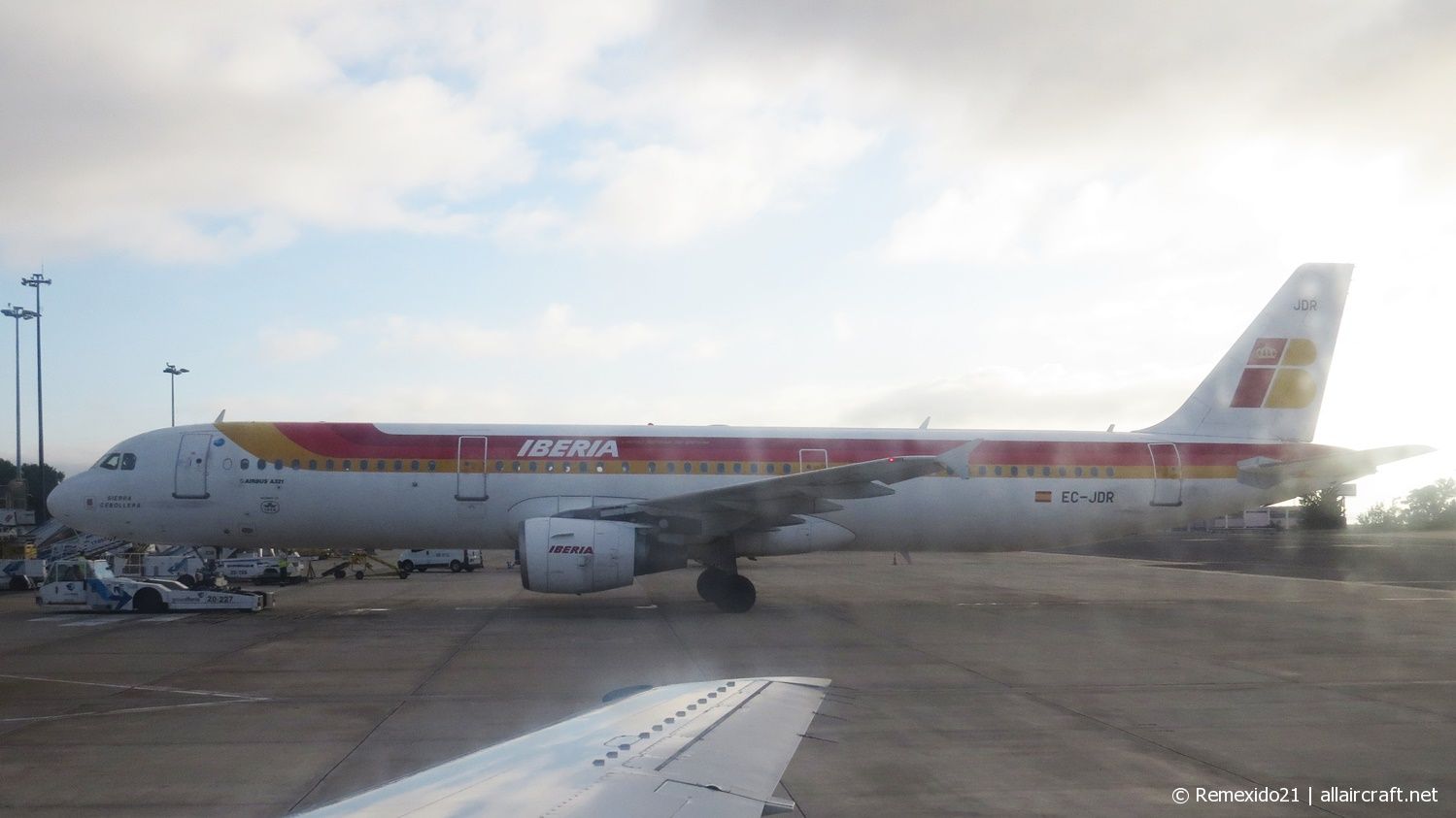 EC-JDR · Airbus A321-213 · (LIS / LPPT)