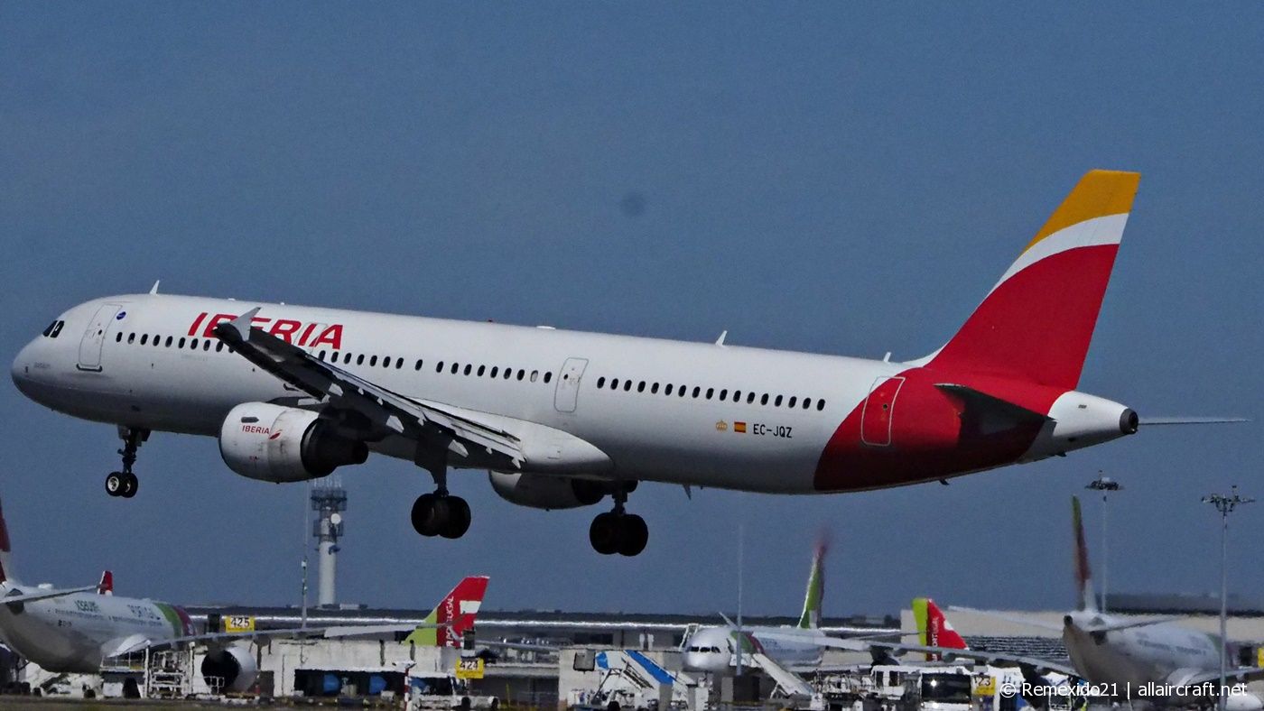 EC-JQZ · Airbus A321-211 · (LIS / LPPT)