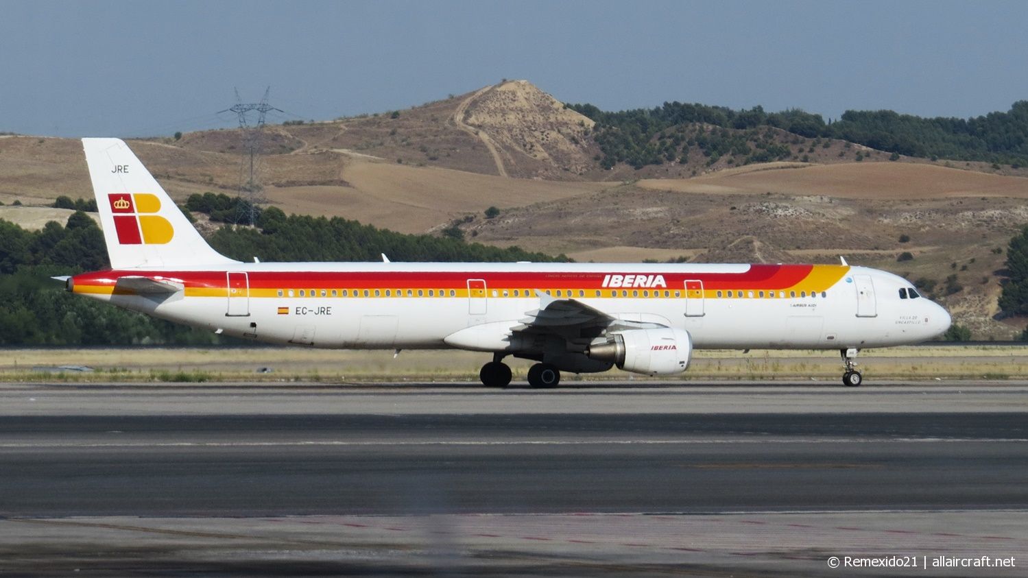 EC-JRE · Airbus A321-211 · (MAD / LEMD)