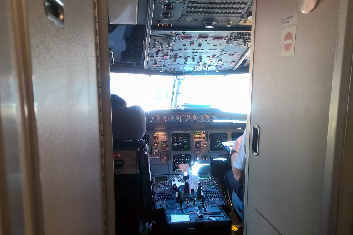 EC-MFP · Airbus A319-111 · (MAD / LEMD)