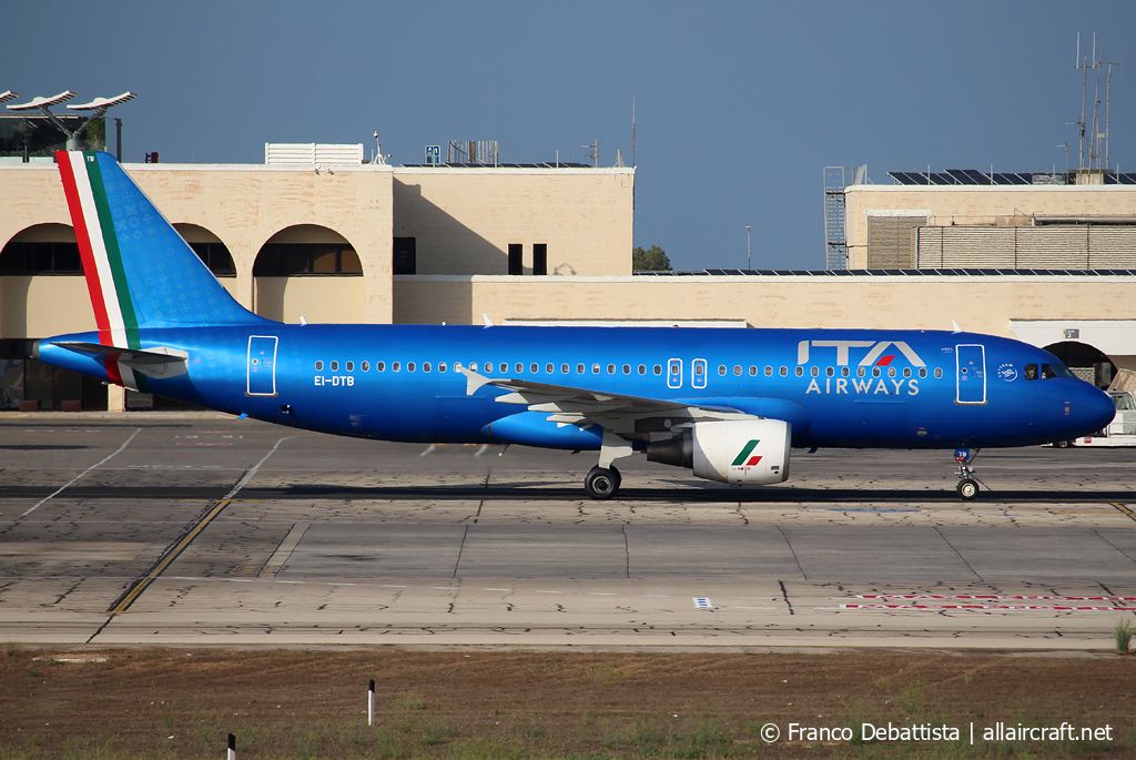 EI-DTB (3815) 2009 Airbus A320-216