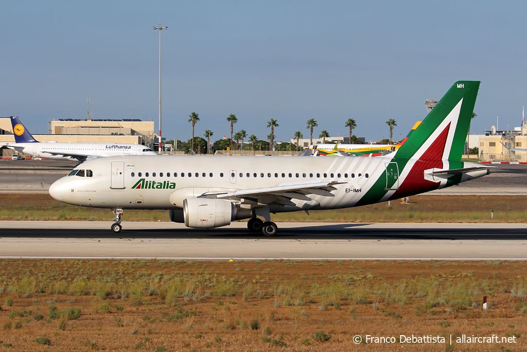 EI-IMH (2101) 2004 Airbus A319-112