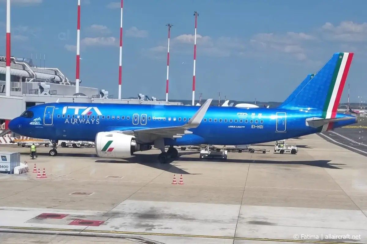 EI-HOI · Airbus A320-272N · (FCO / LIRF)