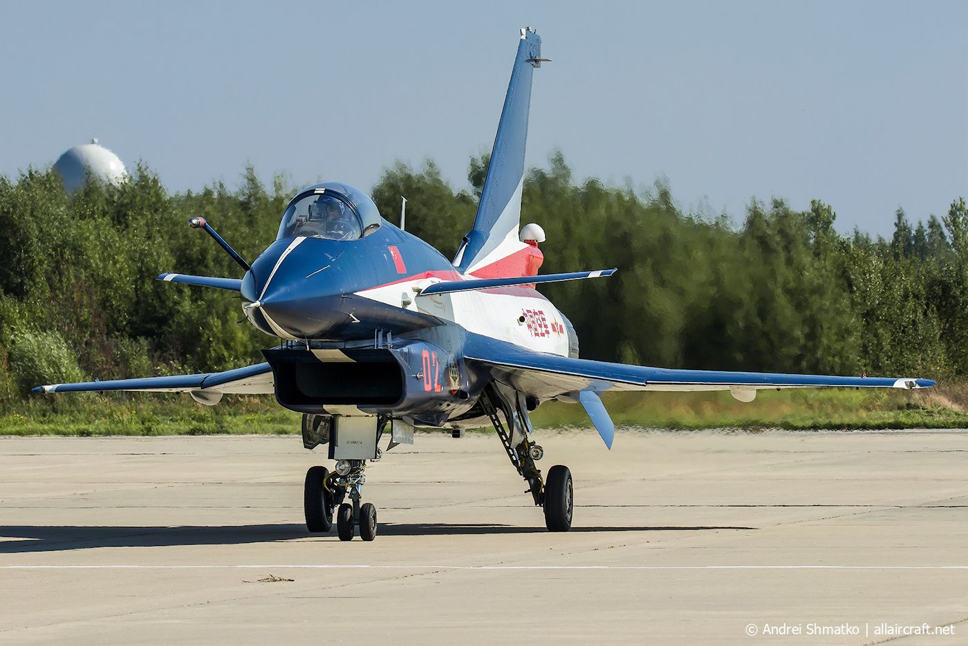02 · Chengdu J-10AY · (UUMB)