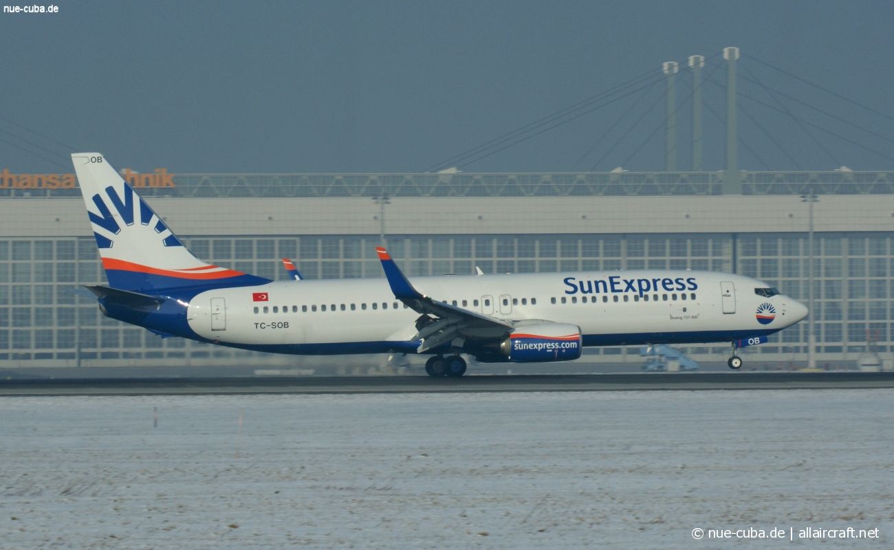 TC-SOB (61175) 2016 Boeing 737-8HC(WL)